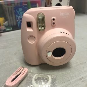Fujifil Instax mini 9- Light Pink